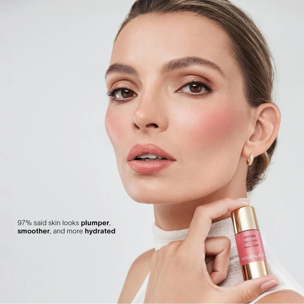 ✨ HOURGLASS Unreal Liquid Blush – Craft ✨